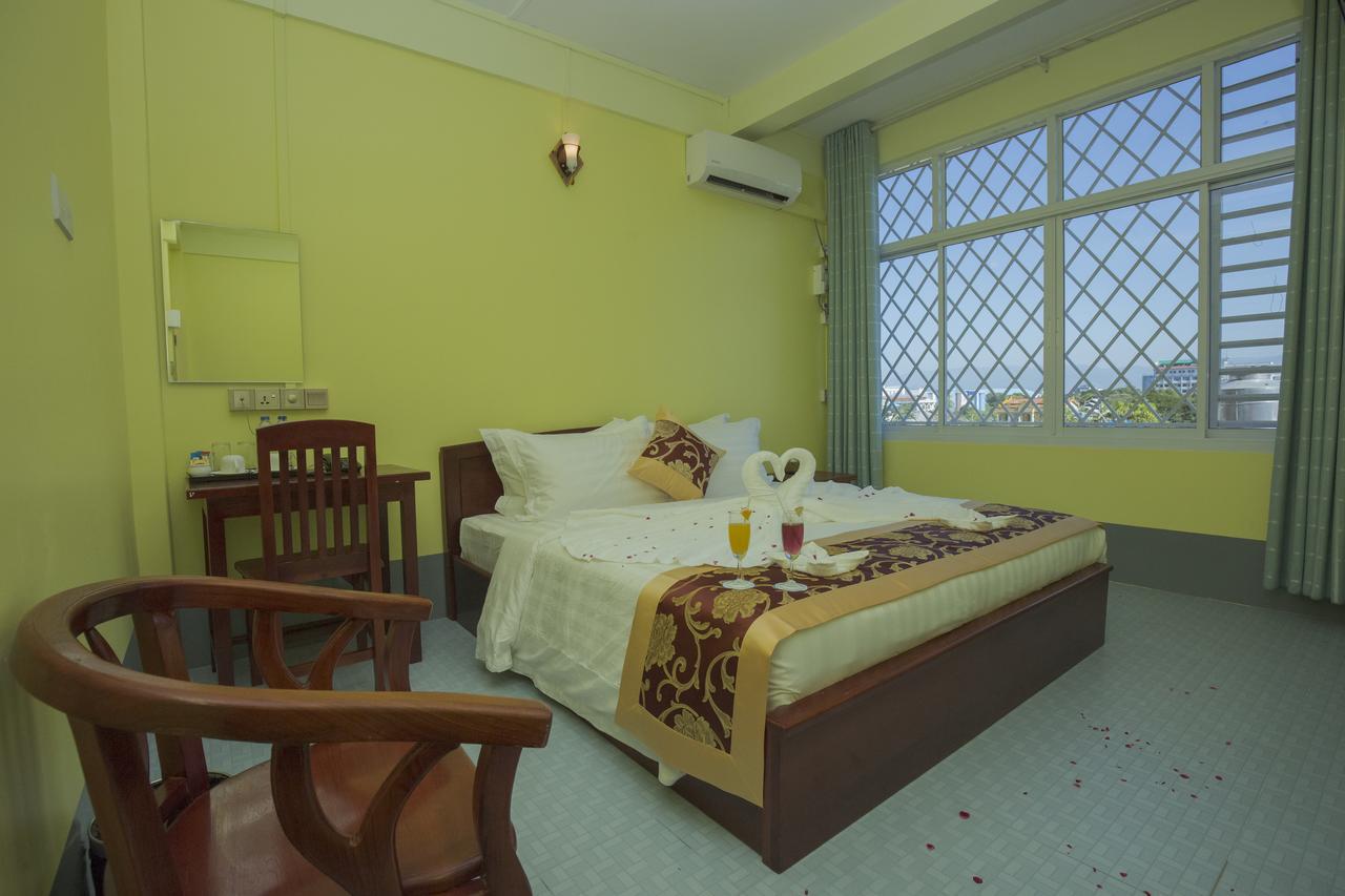 Golden Gum-kino Hotel Mandalay